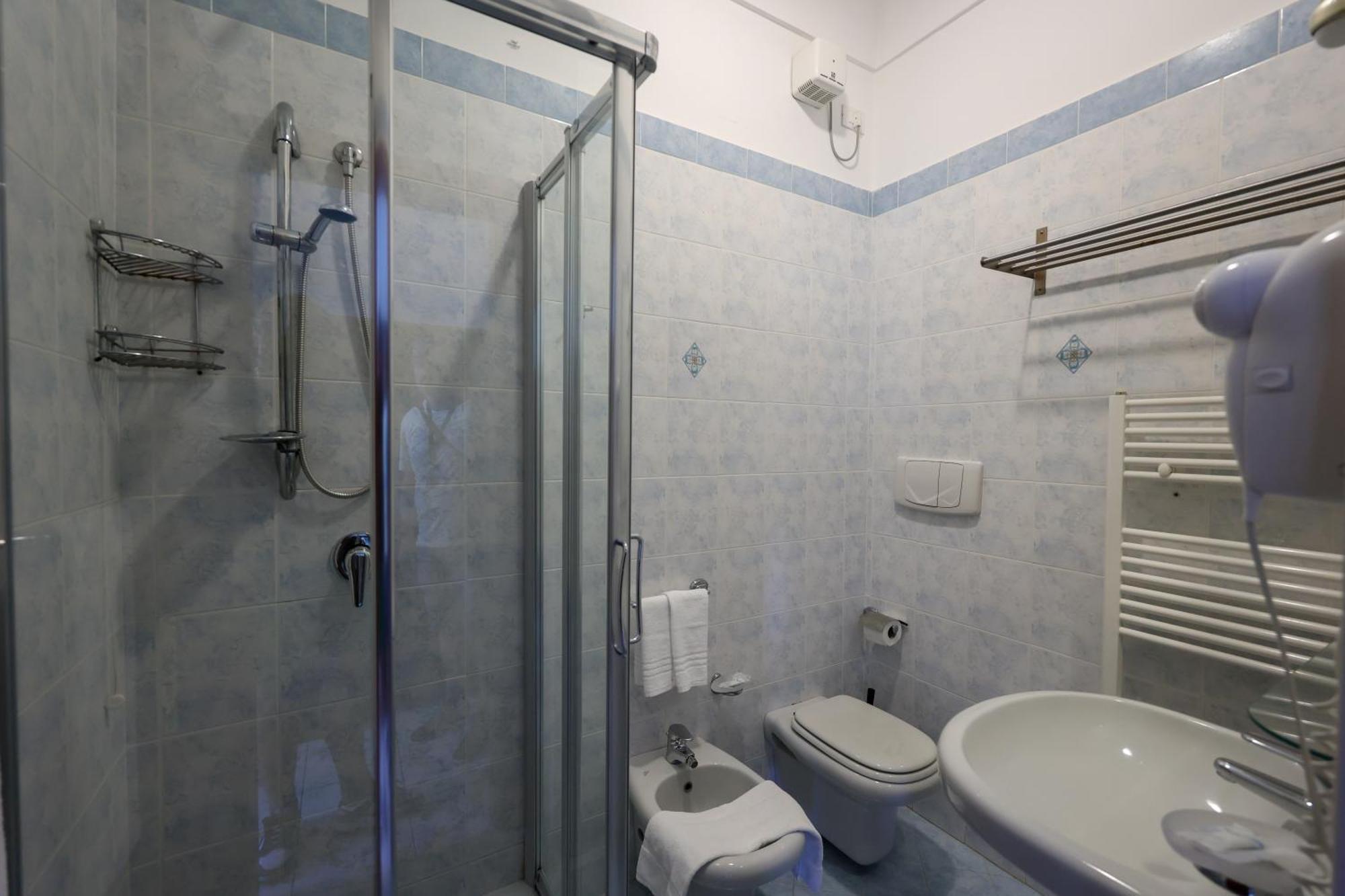 Hotel Residence - Parco Mare Monte Casamicciola Terme Oda fotoğraf