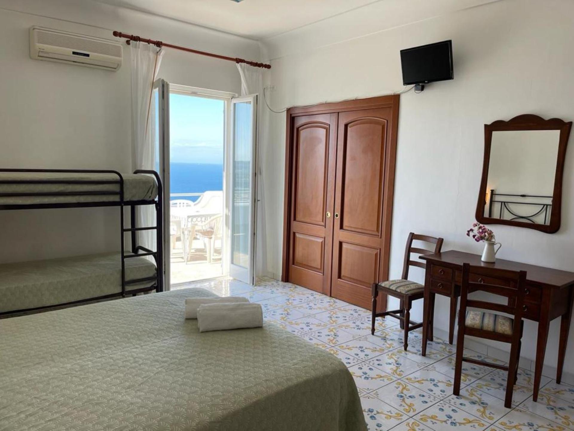 Hotel Residence - Parco Mare Monte Casamicciola Terme Dış mekan fotoğraf