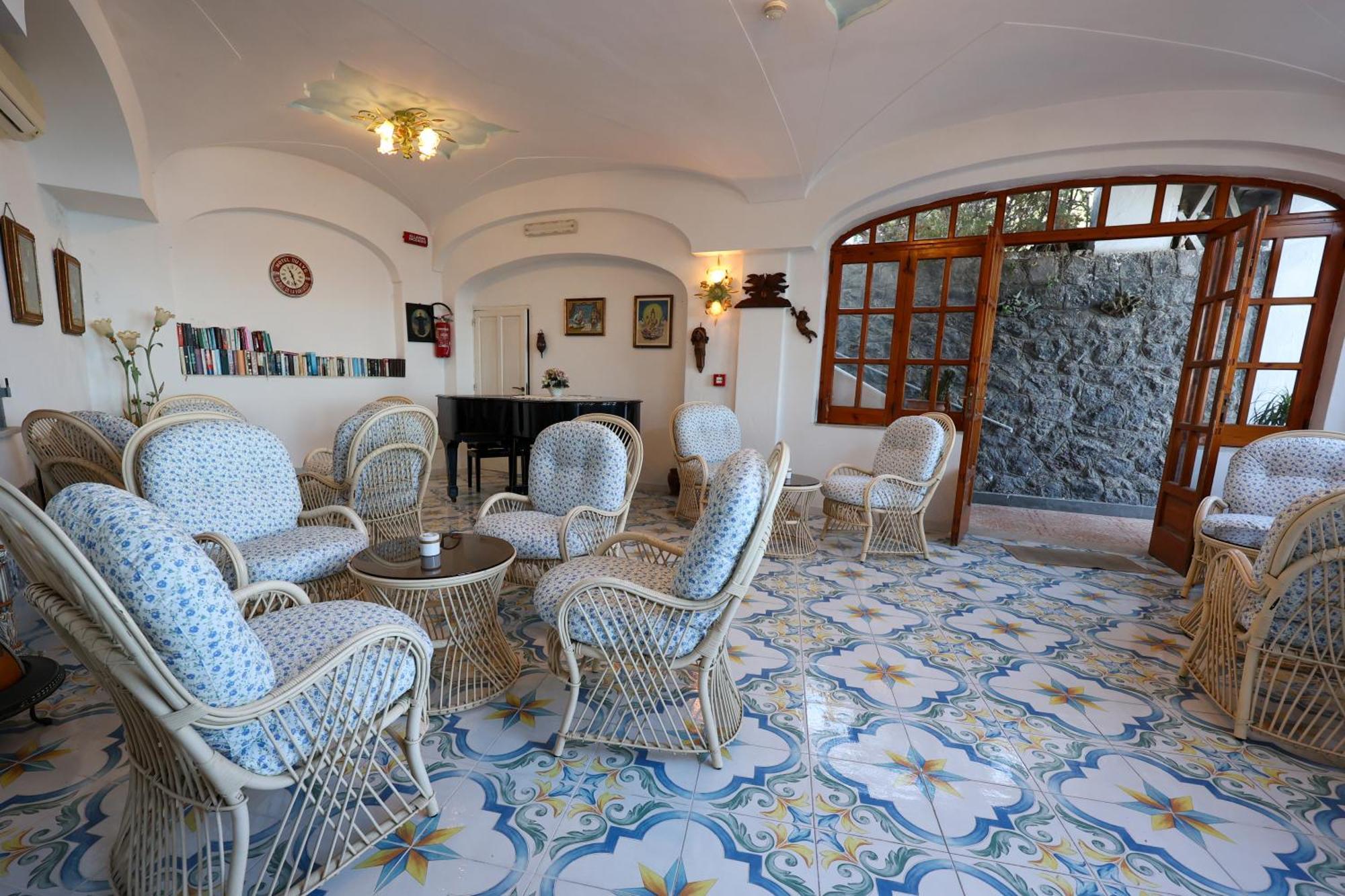 Hotel Residence - Parco Mare Monte Casamicciola Terme Dış mekan fotoğraf